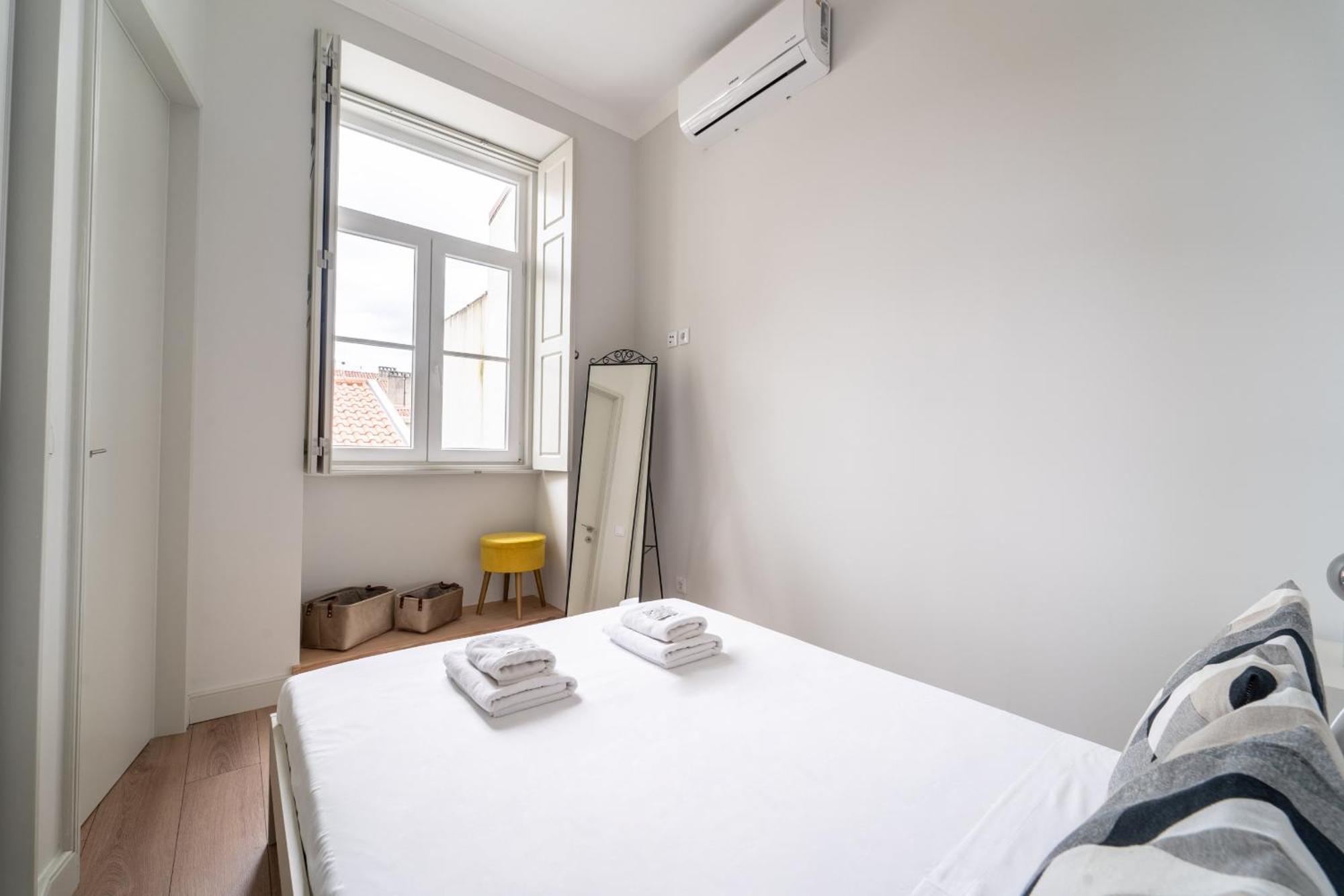 Escadaria 21 Apartment By House And People 브라가 외부 사진